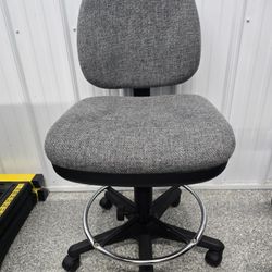 Durable, comfortable, Task chair