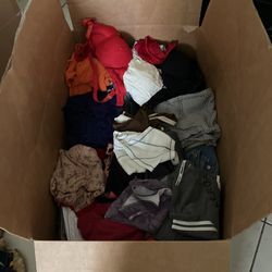 Caja De Ropa