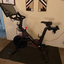 Peloton Bike