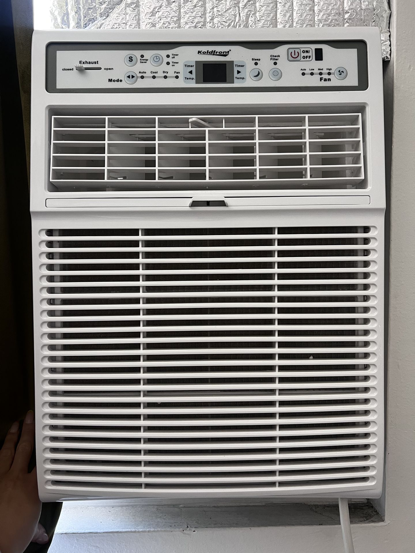 Window AC : Koldfront 120-Volt , 10,000-BTU