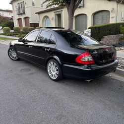 Mercedes Benz E550