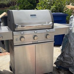 SABER NATURAL GAS GRILL