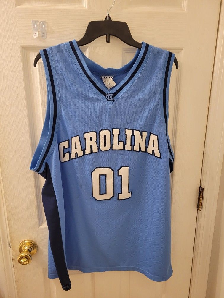 Jersey- North Carolina basketball jersey