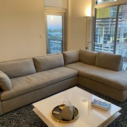 **Like New** West Elm “Marin” 2-piece Chaise Sectional