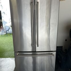 KitchenAid Refrigerator / Freezer 
