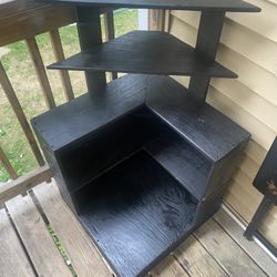 Great Condition Corner Furniture For Any Part Of The House 