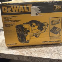 DeWalt Cordless Threaded Rod Cutter