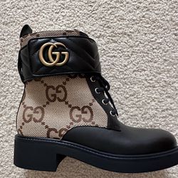 New Gucci Marmont GG Canvas Booties, Size 7