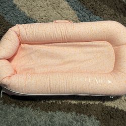 Doc A Tot Deluxe With Extra Cover