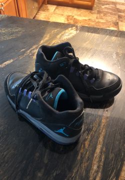 Jordan flight kids basketball shoes size 4 youth