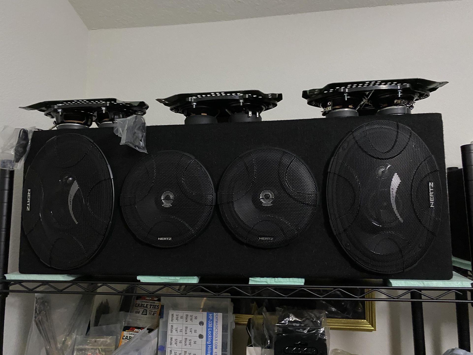 Hertz DCX Boom Box