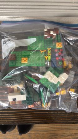 LEGO Minecraft Loose Bricks and Pieces
