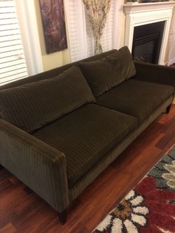 Very nice couch