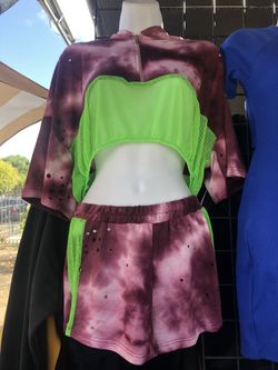 Crop top/shorts two piece set
