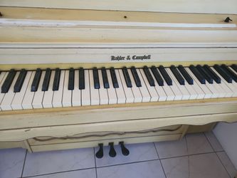MID CENTURY KOHLER & CAMPBELL UPRIGHT PIANO