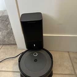 IRobot Roomba I3+WiFi