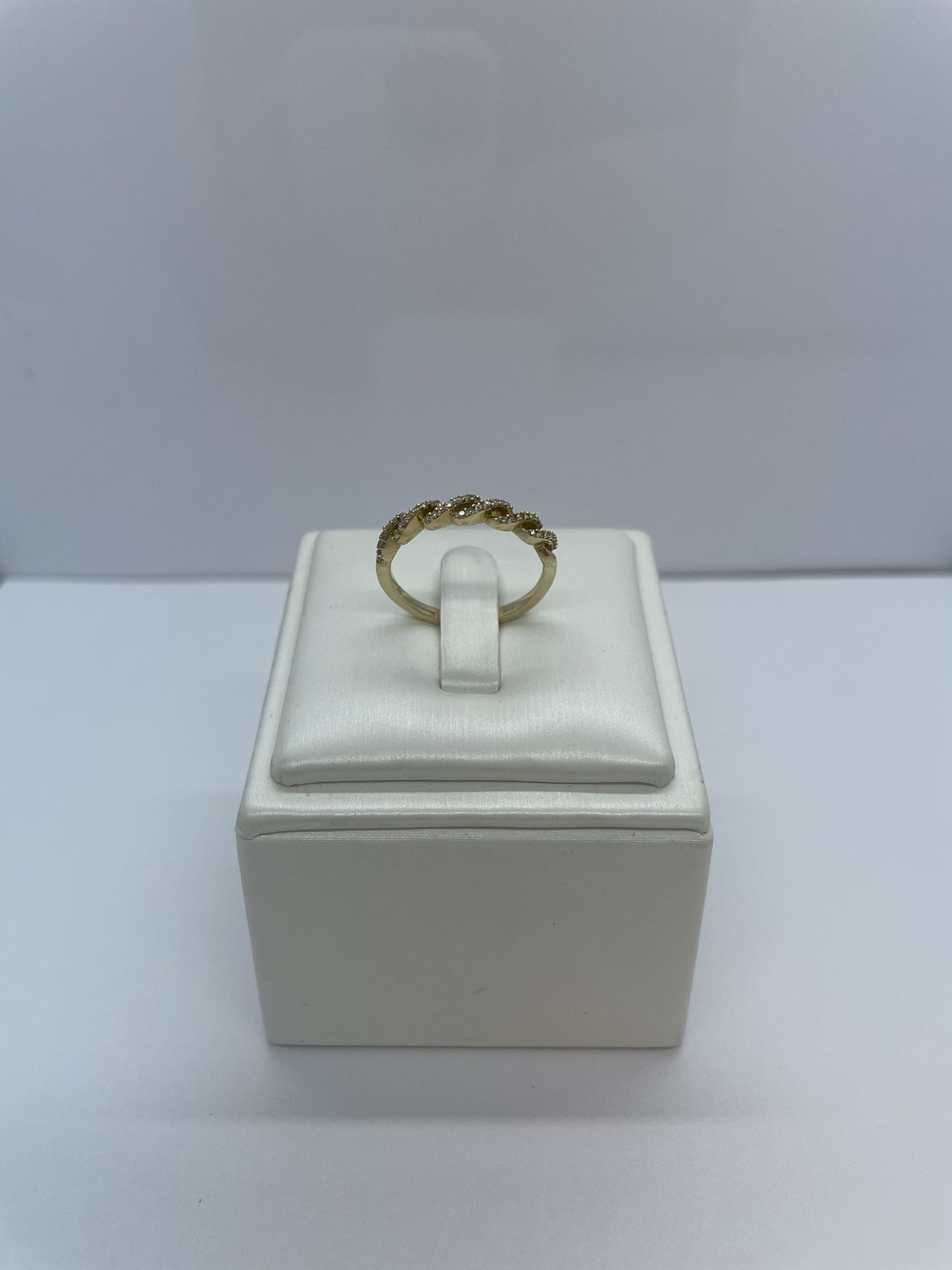 10k Diamond Ring. New.