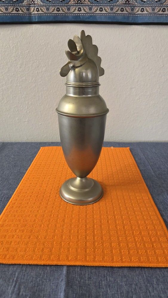 Vintage Rooster Cocktail Shaker – Pewter/Metal Barware
