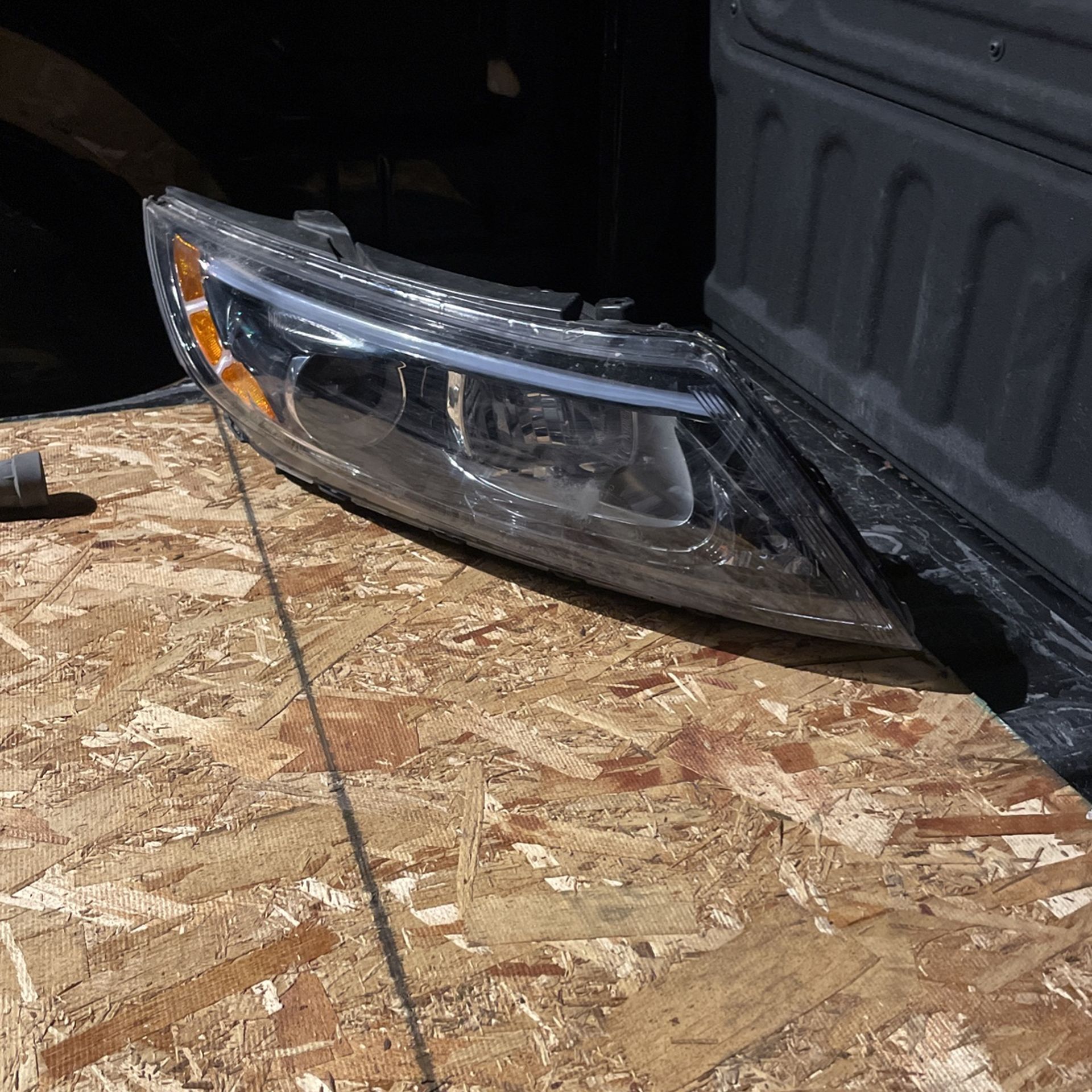 Right Kia Optima Assembly 