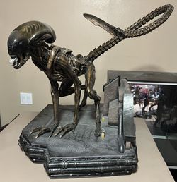 Prime 1 Dog alien 1/3 Nt. Sideshow/Predator/Custom Statue