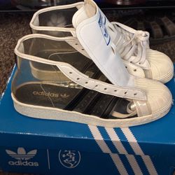 Adidas Shoe Taking Offer
