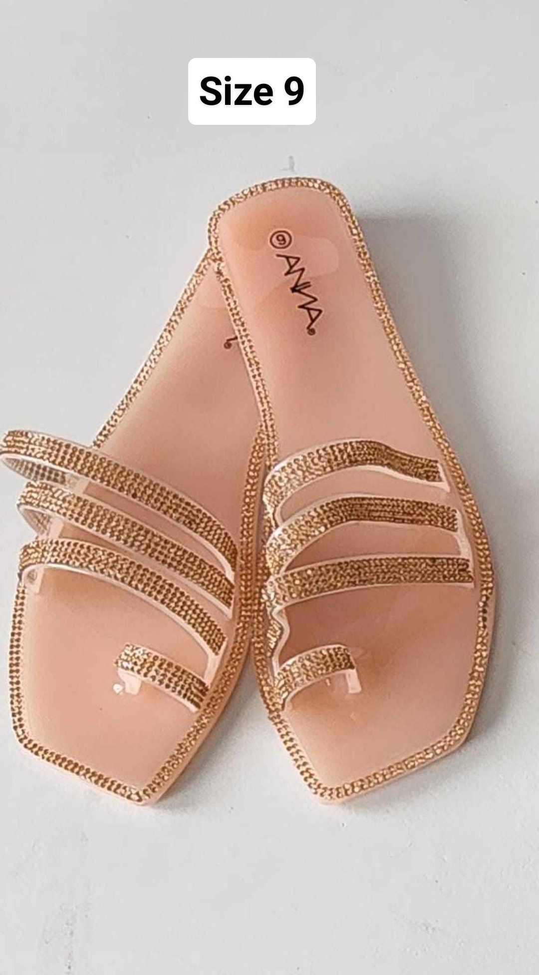 New Women’s Sandals Size 9