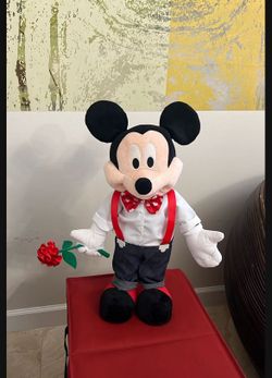 Standing Large Mickey Mouse Holding Rose vntg big cartoon collection