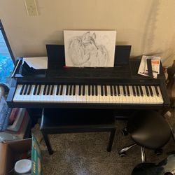Yamaha Digital Piano With Hammer Keys. 