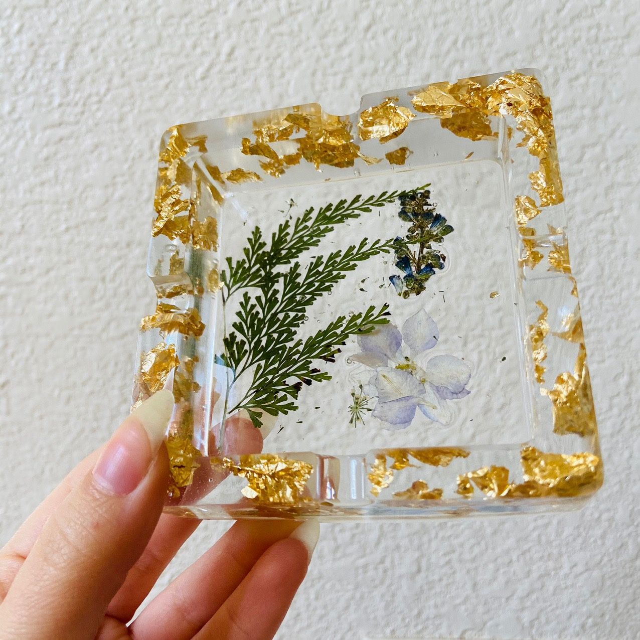 Handmade Pressed Flowers Nature Lilac Gold Resin Ashtray Decor Art Mold