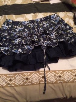 Gilly hicks skirt