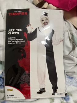 Costume