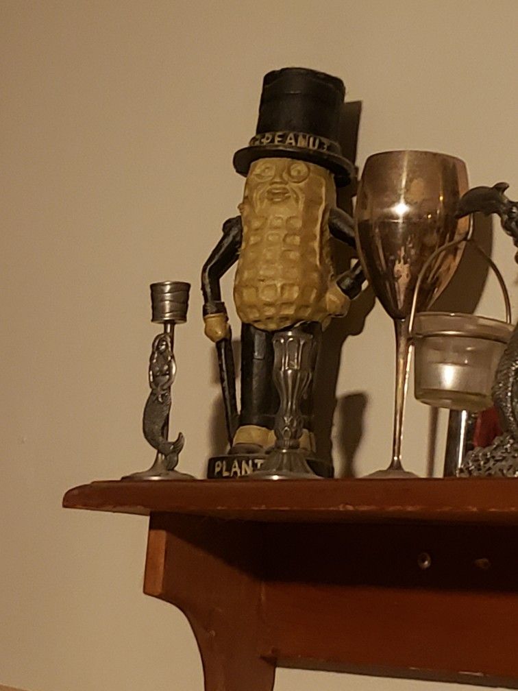 Vintage Mr. Peanut Iron Bank Collectibles & Art