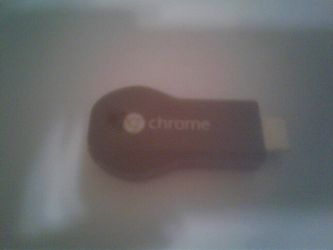 Yes it has the usb cable.