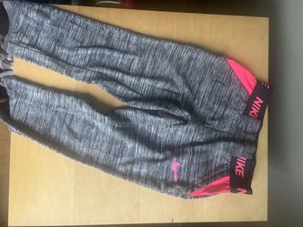 Nike Size 4 Activewear Pants