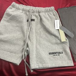 Essential Shorts 