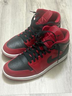 Jordan 1 mid size 9