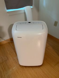 Toshiba Portable Air Conditioner AC + Window Kit