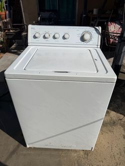 Washer and gas dryer