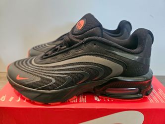 Nike Air Max Plus Sneakers Black Red