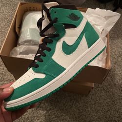Air Jordan 1 Zoom Size 8 -11-13 Men 