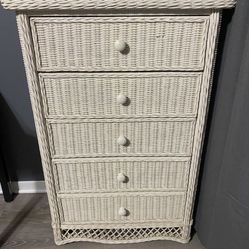 Drawer cabinet