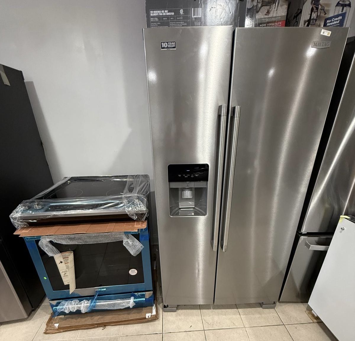Kitchen Maytag Refrigerator Side By Side & Slide Electric Stove