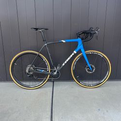 Trek Boone 5 Disc Carbon Gravel / Cyclocross Bike 58cm Shimano Ultegra RX 1x11