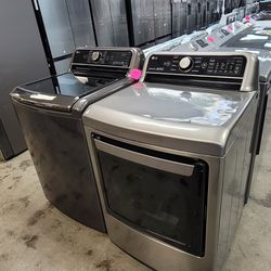 LG Top Loading Washer And Gas Dryer Set 