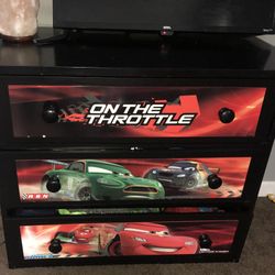 CARS Dresser