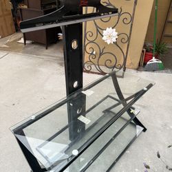 50” - 65”TV Stand 