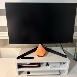 Samsung 17” Monitor With HDMI Cable 