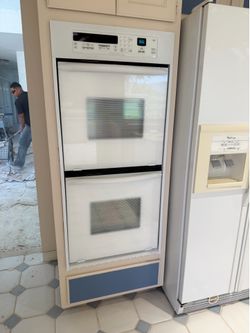 KitchenAid double oven like new KitchenAid double oven like new