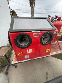 Sandblast cabinet, sand, blast pot, skill, salt, table, and fan