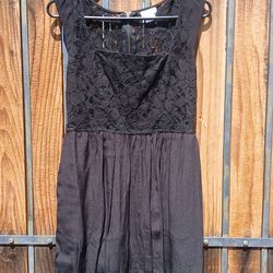 Black lace dress